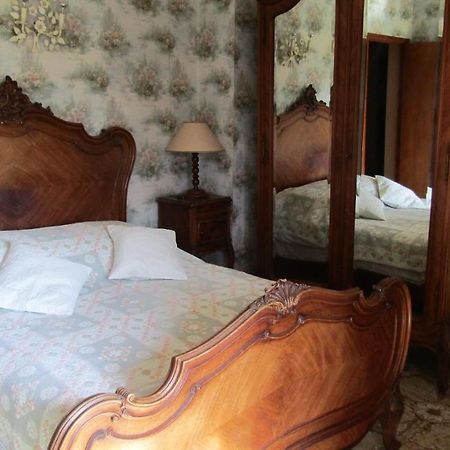 Chambre Salle De Bains Privee Jardin Arbore Montpellier Exterior photo